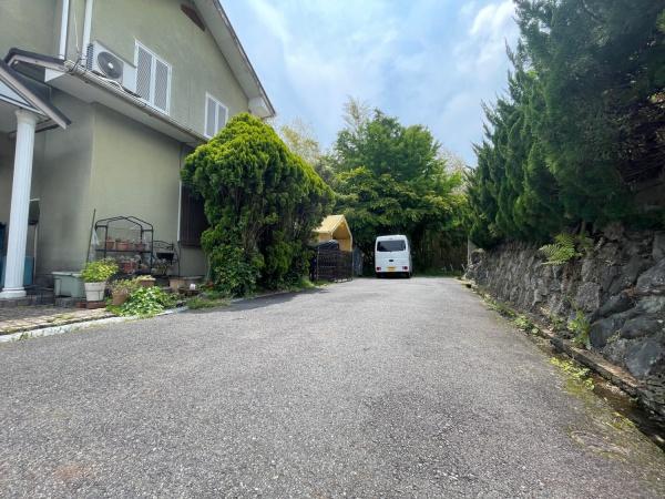 大津市仰木の里東８丁目の土地