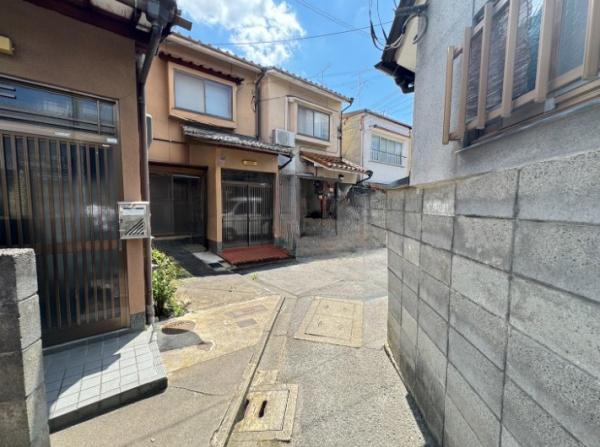 京都市右京区太秦安井辰巳町の中古一戸建て