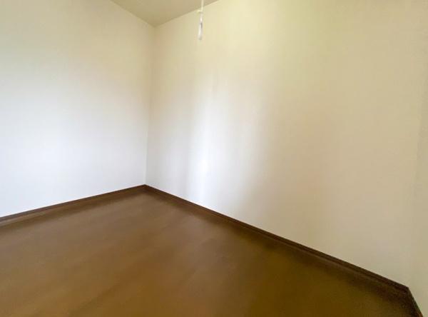 大津市本宮2丁目の中古一戸建て(洋室)
