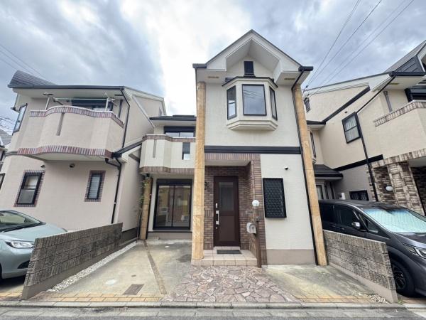 京都市伏見区深草七瀬川町の中古一戸建