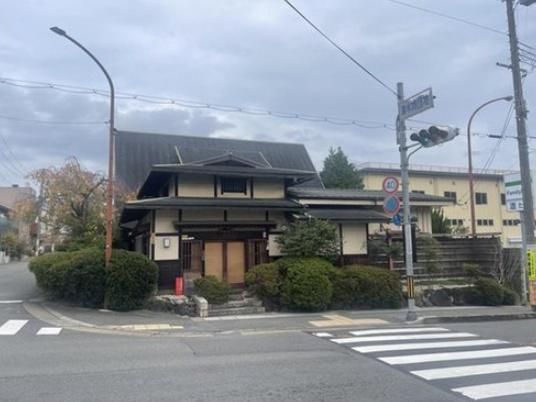 京都市山科区川田清水焼団地町の中古一戸建て