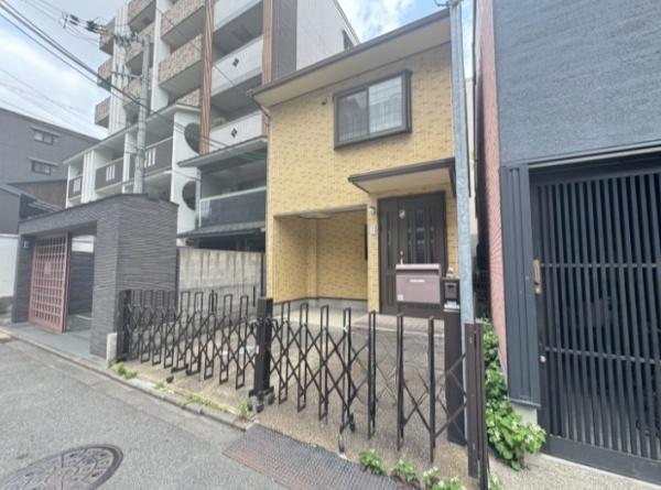 京都市中京区三条油小路町の中古一戸建て