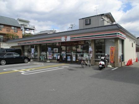 京都市中京区西ノ京島ノ内町の新築一戸建(セブンイレブン京都山ノ内赤山町店)