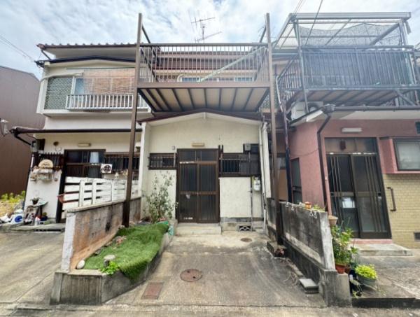 京都市右京区太秦一町芝町の中古テラスハウス