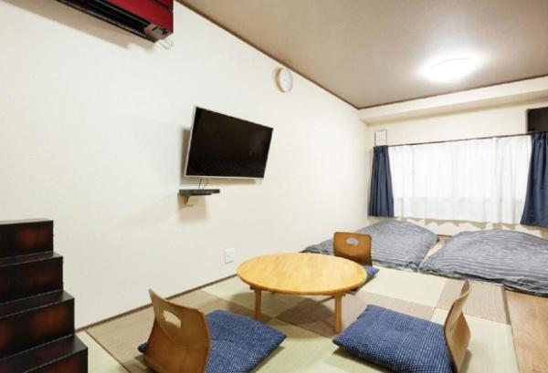 京都市右京区西院西今田町の中古テラスハウス