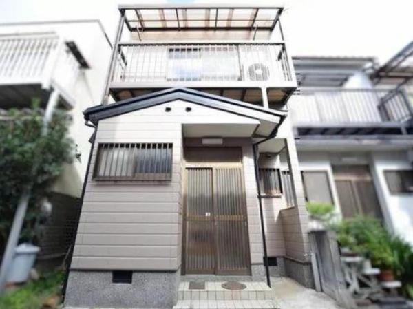 京都市下京区西七条東久保町の中古テラスハウス