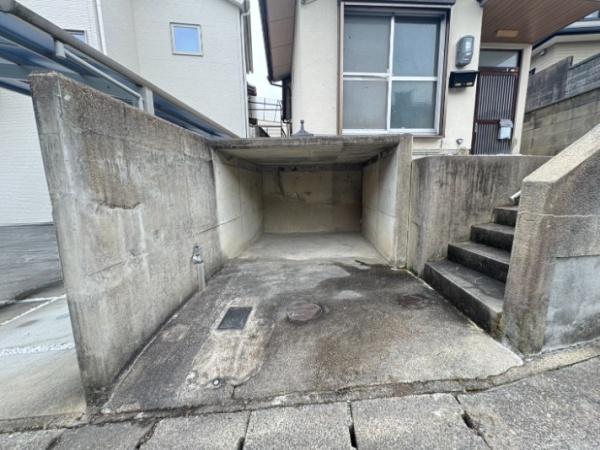 京都市伏見区深草大亀谷万帖敷町の中古一戸建て