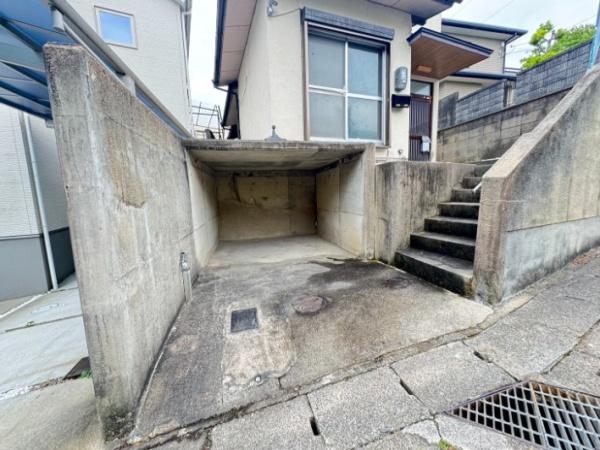京都市伏見区深草大亀谷万帖敷町の中古一戸建て