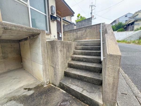 京都市伏見区深草大亀谷万帖敷町の中古一戸建て
