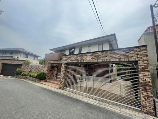 京都市西京区御陵大枝山町１丁目の中古一戸建て