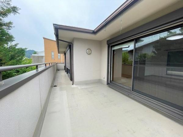 京都市西京区御陵大枝山町１丁目の中古一戸建て