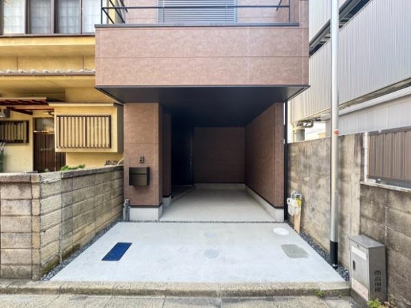 京都市右京区西院西高田町の新築一戸建