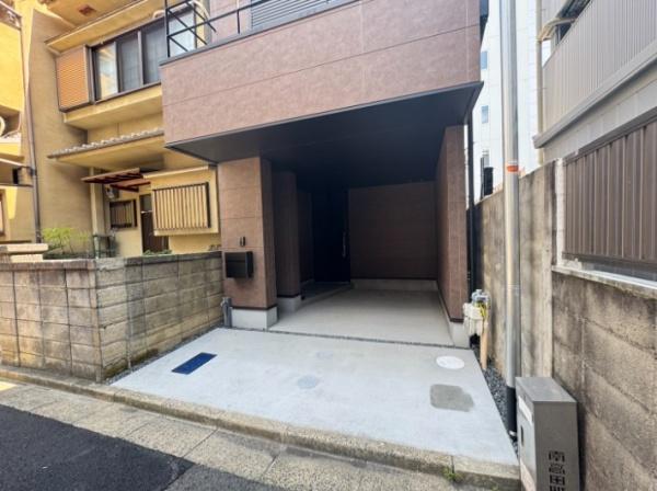 京都市右京区西院西高田町の新築一戸建