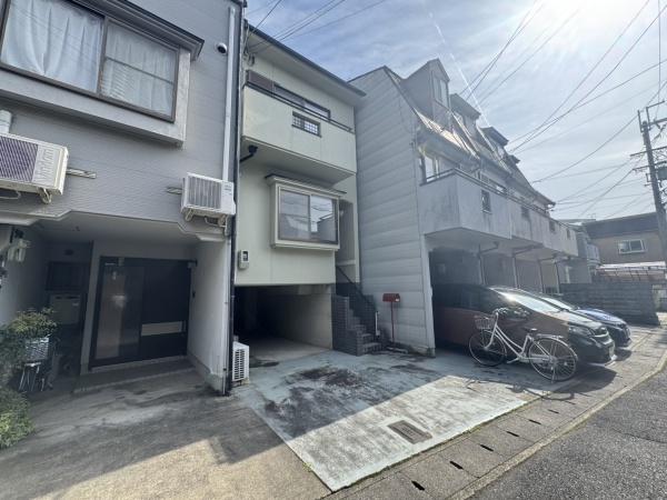 京都市右京区太秦西蜂岡町の中古一戸建