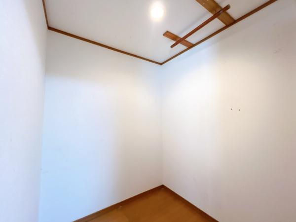京都市右京区鳴滝松本町の中古一戸建て