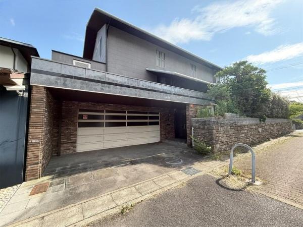 京都市西京区御陵大枝山町２丁目の中古一戸建