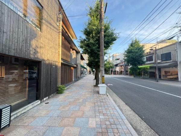 京都市中京区寺町通竹屋町上る行願寺門前町の中古一戸建て