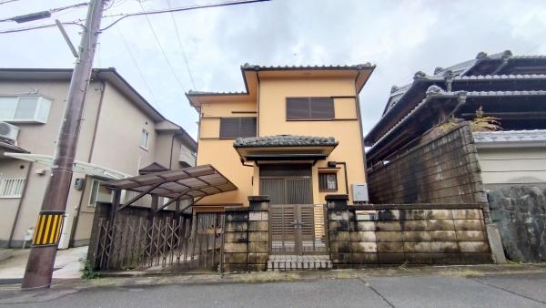 京都市伏見区深草大亀谷安信町の中古一戸建て