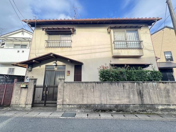 京都市右京区鳴滝桐ケ淵町の中古一戸建