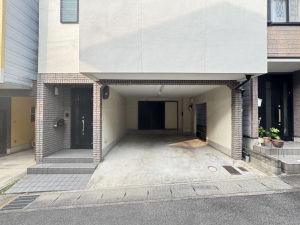 京都市山科区大塚高岩の中古一戸建て