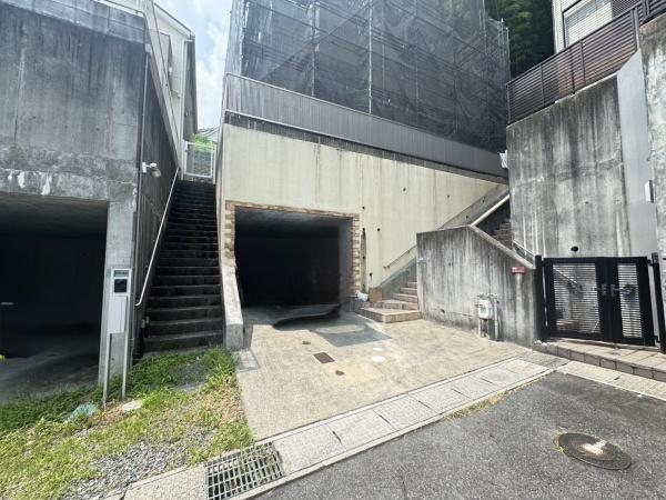 大津市木の岡町の中古一戸建て