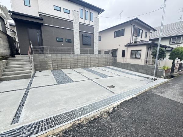 京都市伏見区深草大亀谷万帖敷町の新築一戸建