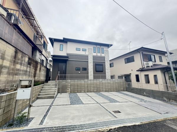 京都市伏見区深草大亀谷万帖敷町の新築一戸建