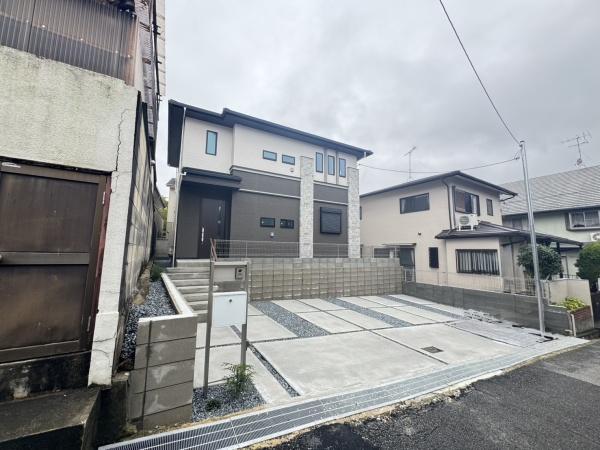 京都市伏見区深草大亀谷万帖敷町の新築一戸建