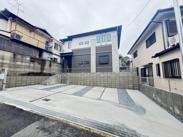 京都市伏見区深草大亀谷万帖敷町の新築一戸建