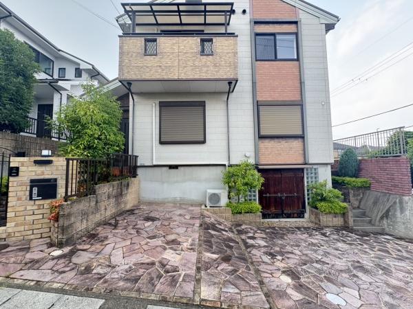 大津市池の里の中古一戸建て