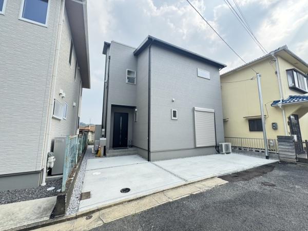 大津市湖城が丘の新築一戸建