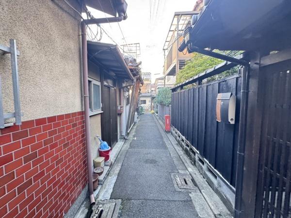 京都市伏見区深草極楽町の中古一戸建て