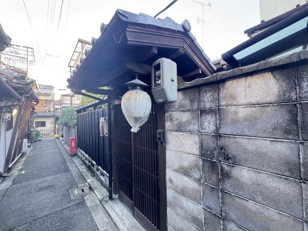 京都市伏見区深草極楽町の中古一戸建て