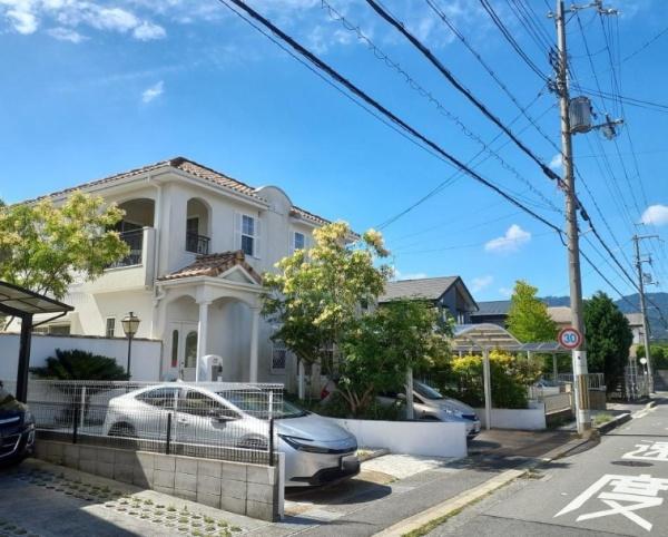 大津市比叡平２丁目の中古一戸建