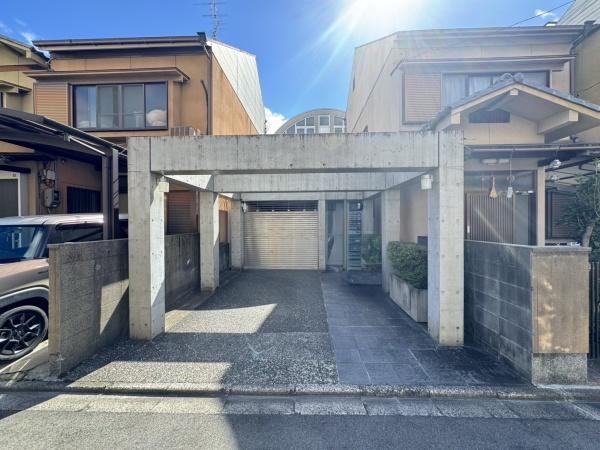 京都市右京区西院春栄町の中古一戸建て