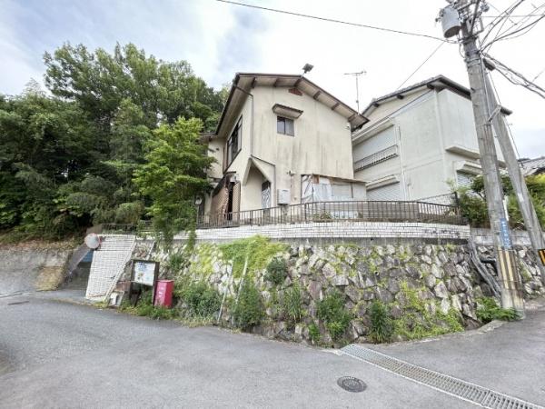 大津市苗鹿２丁目の中古一戸建て