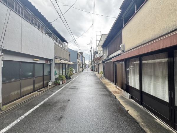 京都市右京区太秦安井藤ノ木町の土地