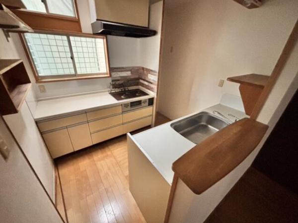京都市山科区西野山射庭ノ上町の中古一戸建て