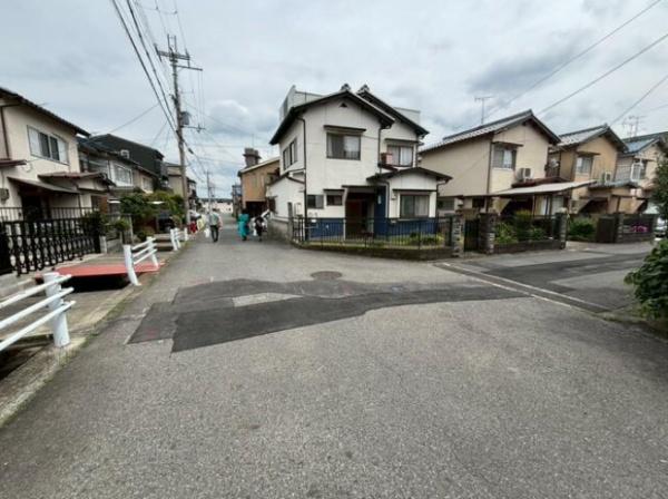 大津市際川３丁目の土地