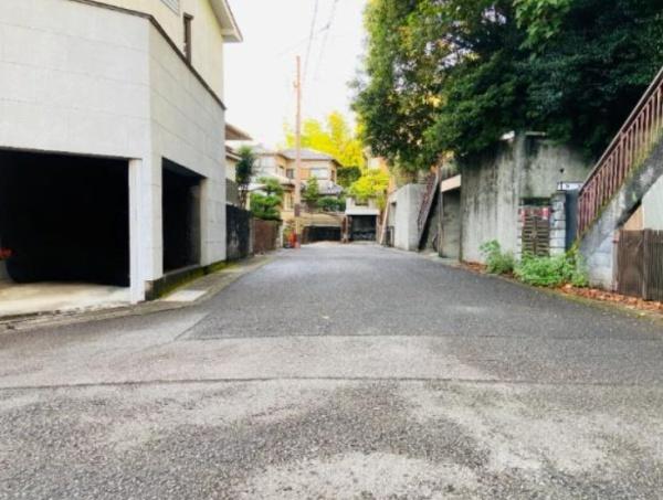 京都市山科区大宅御所山の中古一戸建て