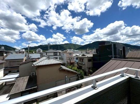 京都市山科区音羽草田町の中古一戸建て
