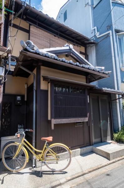 京都市中京区壬生松原町の中古テラスハウス