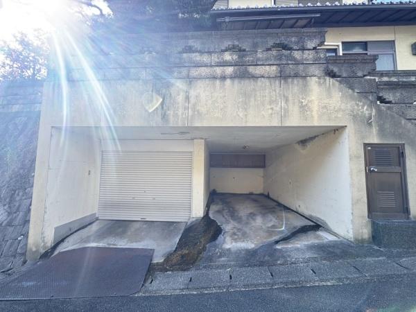 京都市西京区御陵池ノ谷の中古一戸建て