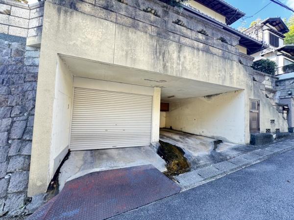 京都市西京区御陵池ノ谷の中古一戸建て