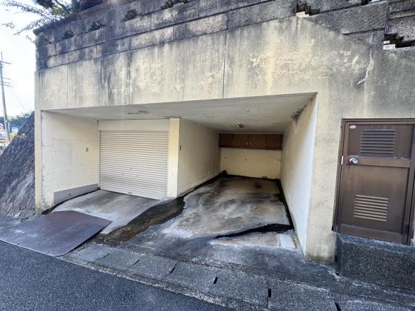 京都市西京区御陵池ノ谷の中古一戸建て