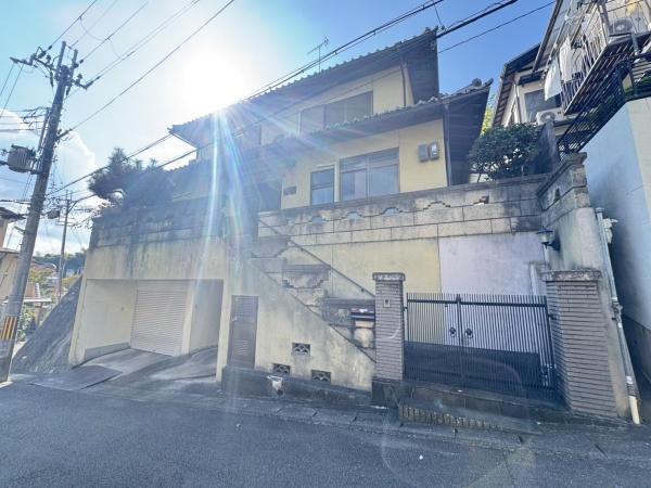 京都市西京区御陵池ノ谷の中古一戸建