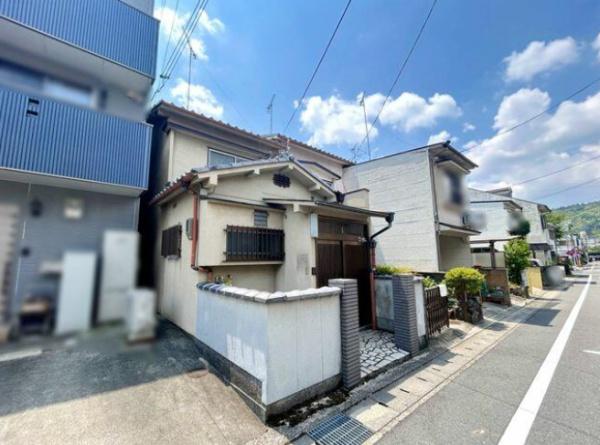京都市山科区川田菱尾田の中古一戸建て