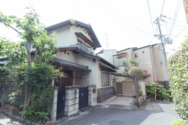 京都市右京区花園円成寺町の中古一戸建