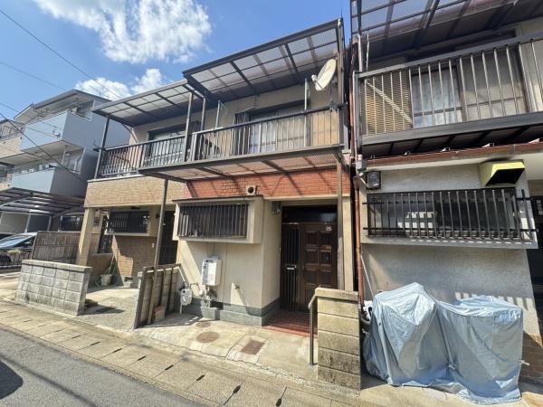 京都市右京区嵯峨甲塚町の中古テラスハウス