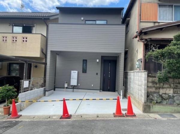 京都市山科区日ノ岡坂脇町の新築一戸建